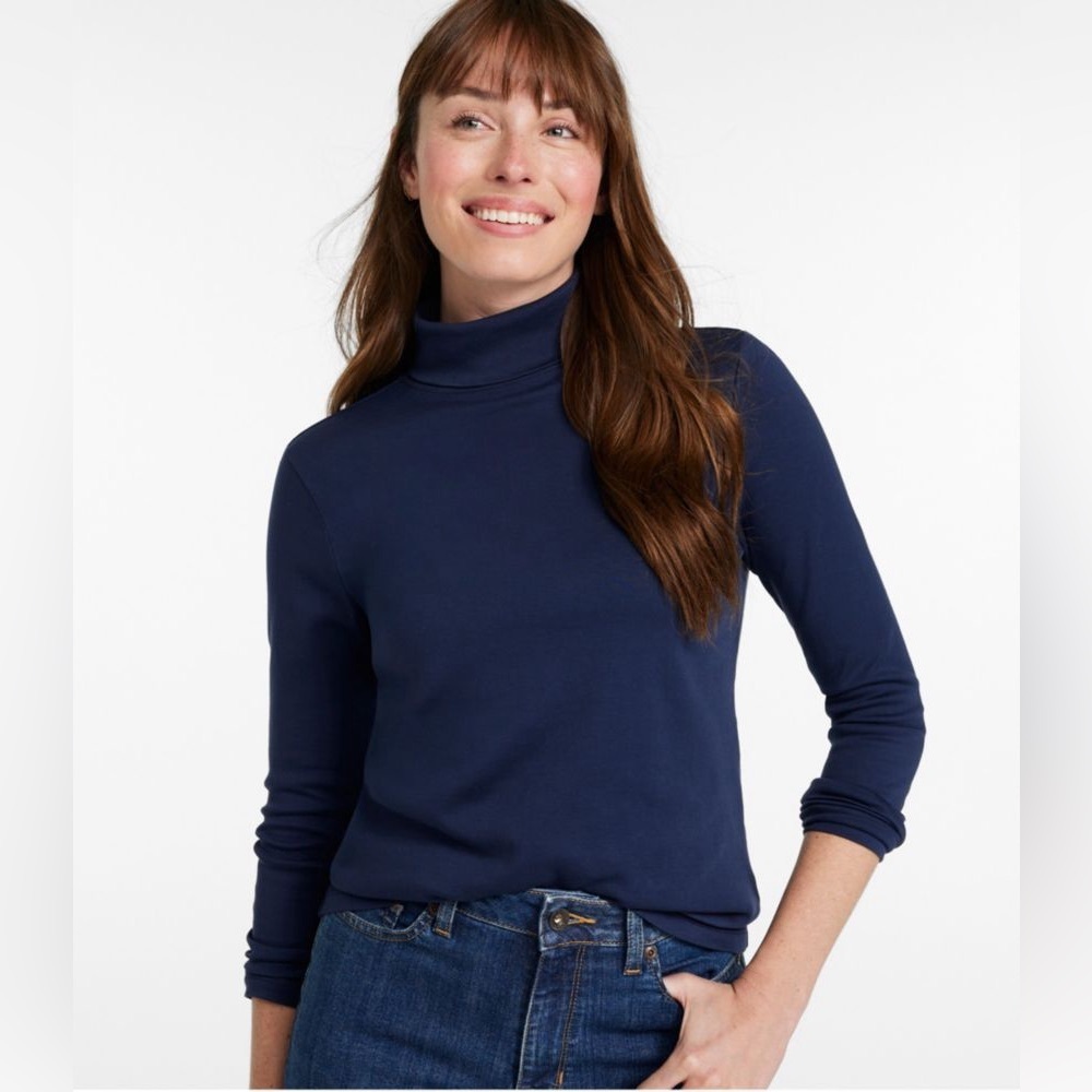LL Bean Navy Blue Turtleneck Long Sleeve Top